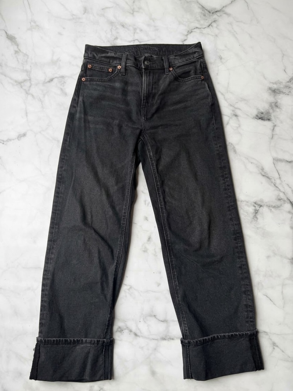 AMERICAN EAGLE High-Waisted Stovepipe Jean BLACK - 0 Short
